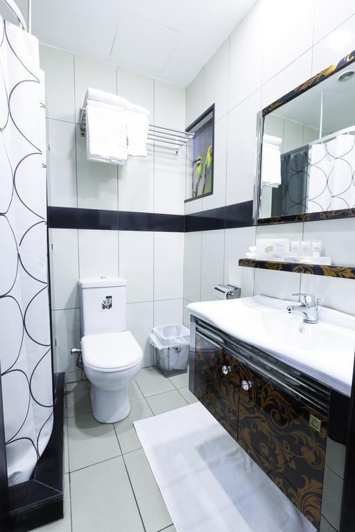 Easy Inn Hotel Suites Амман Экстерьер фото